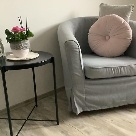 Ezuest Boroka Apartman Eger Luaran gambar