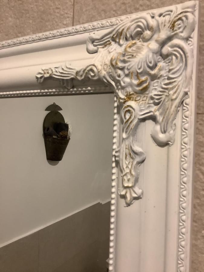 Ezuest Boroka Apartman Eger Luaran gambar
