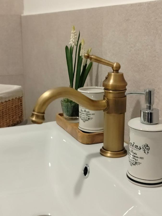 Ezuest Boroka Apartman Eger Luaran gambar