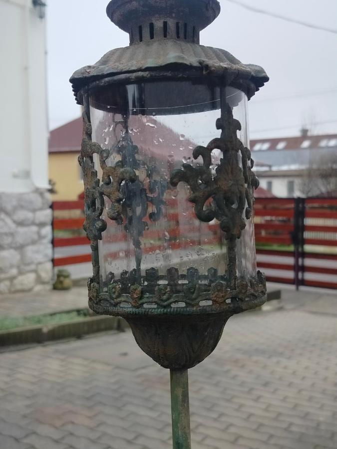 Ezuest Boroka Apartman Eger Luaran gambar