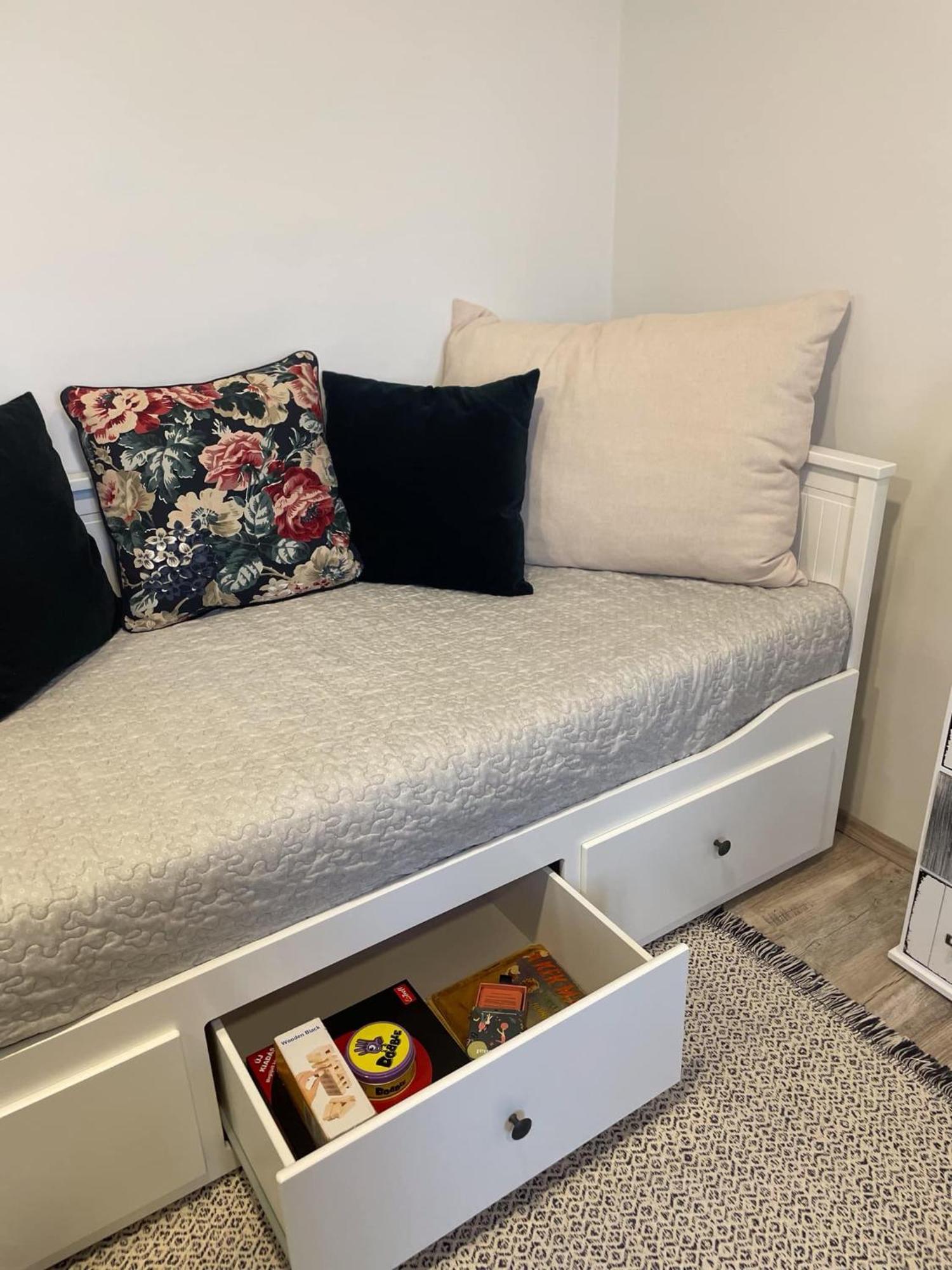 Ezuest Boroka Apartman Eger Luaran gambar